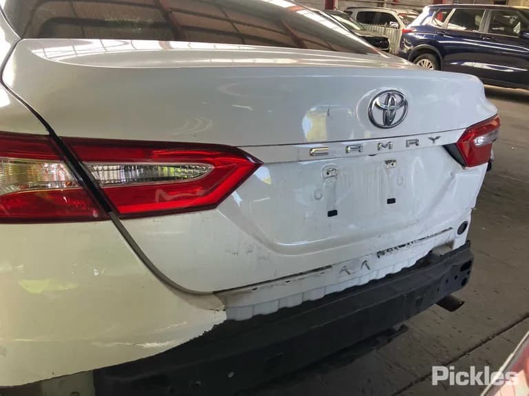 2018 Toyota Camry Used VIN JTNBF3HK603010153 – photo 21 2018 Toyota Camry Used VIN JTNBF3HK603010153 – photo 21