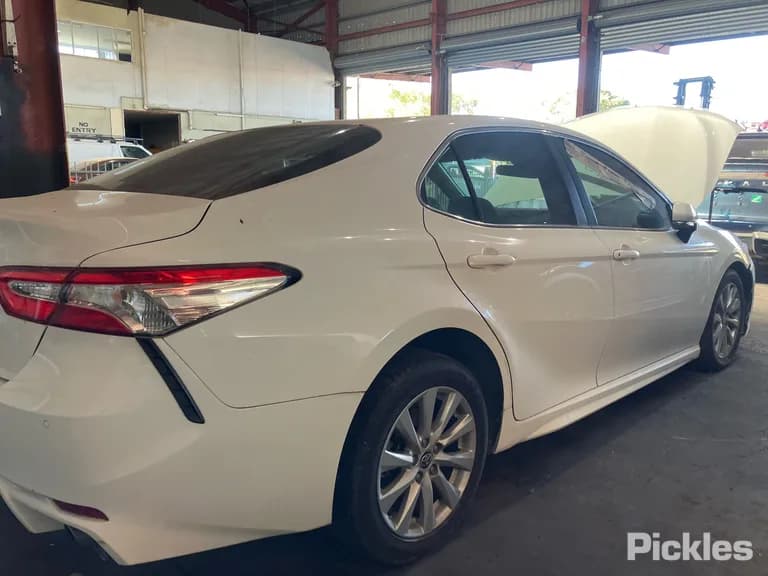 2020 Toyota Camry Used VIN JTNBF3HK803060438 – rear exterior 2020 Toyota Camry Used VIN JTNBF3HK803060438 – rear exterior