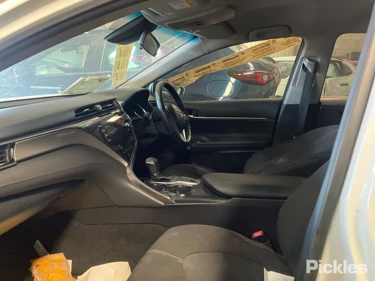 2020 Toyota Camry Used VIN JTNBF3HK803060438 – exterior detail 2020 Toyota Camry Used VIN JTNBF3HK803060438 – exterior detail