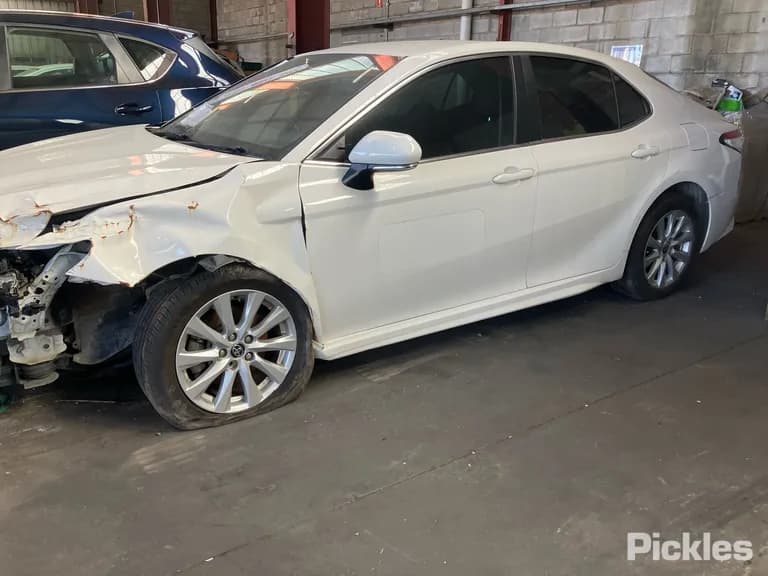 2020 Toyota Camry Used VIN JTNBF3HK803060438 – undercarriage 2020 Toyota Camry Used VIN JTNBF3HK803060438 – undercarriage