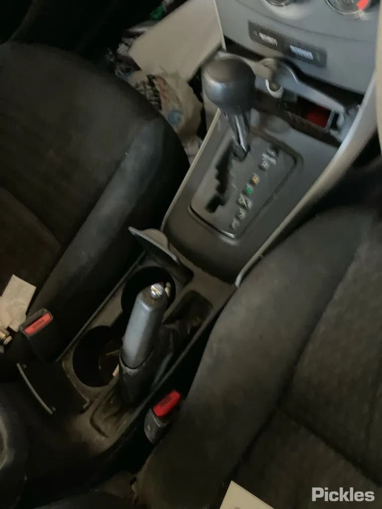 2007 Toyota Corolla Used VIN JTNBU52E002006982 – undercarriage 2007 Toyota Corolla Used VIN JTNBU52E002006982 – undercarriage