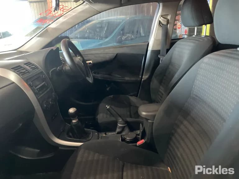 2010 Toyota Corolla Used VIN JTNBU52E00J051894 – rear exterior 2010 Toyota Corolla Used VIN JTNBU52E00J051894 – rear exterior