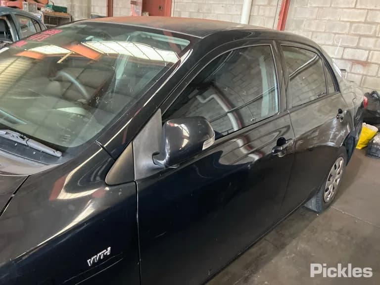 2010 Toyota Corolla Used VIN JTNBU52E00J051894 – dashboard 2010 Toyota Corolla Used VIN JTNBU52E00J051894 – dashboard