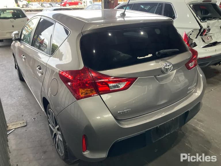 2014 Toyota Corolla Used VIN JTNKU3JE00J059340 – photo 12 2014 Toyota Corolla Used VIN JTNKU3JE00J059340 – photo 12
