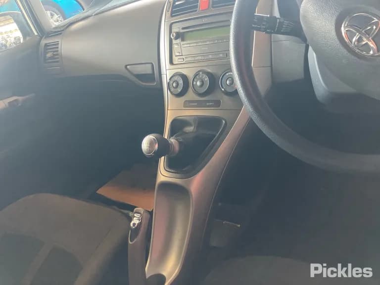 2009 Toyota Corolla Used VIN JTNKU52E401094683 – rear exterior 2009 Toyota Corolla Used VIN JTNKU52E401094683 – rear exterior