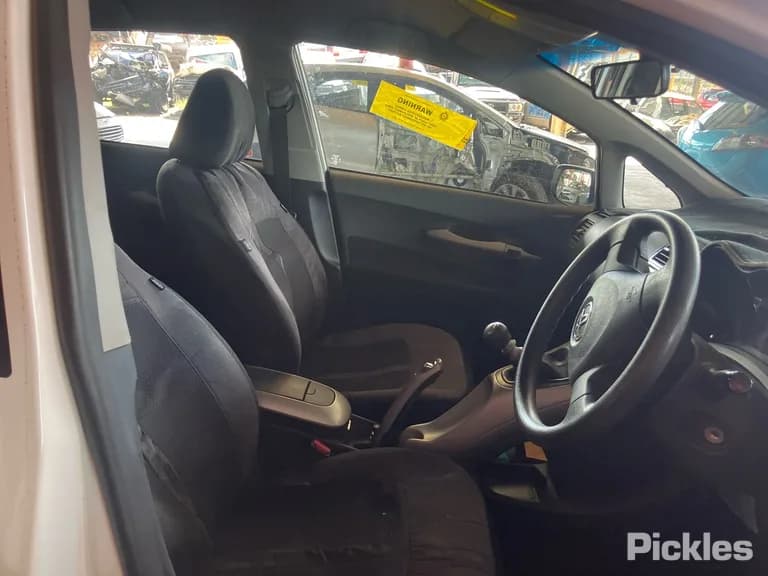 2009 Toyota Corolla Used VIN JTNKU52E401094683 – photo 12 2009 Toyota Corolla Used VIN JTNKU52E401094683 – photo 12