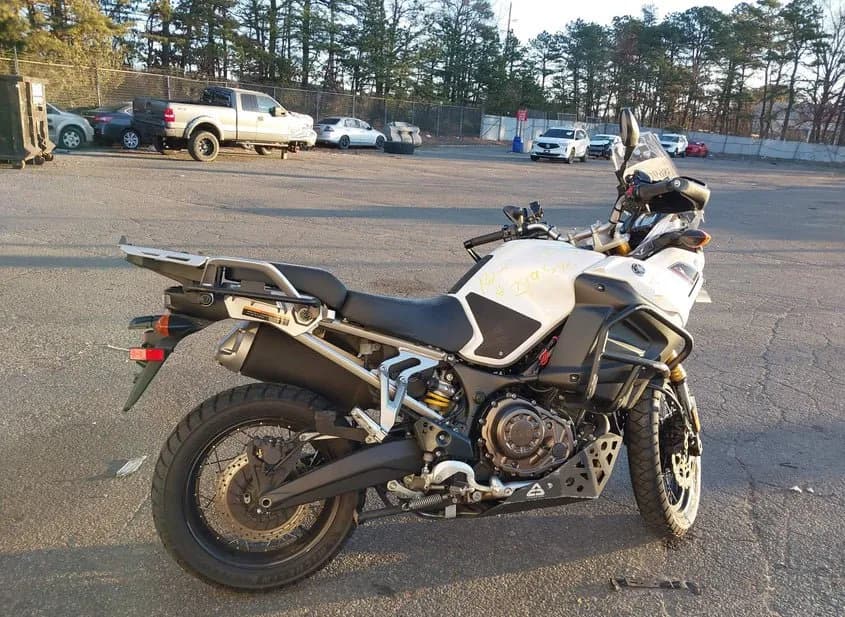 2013 YAMAHA XT1200Z Super Tenere Used VIN JYADP03E1DA003103 – exterior detail 2013 YAMAHA XT1200Z Super Tenere Used VIN JYADP03E1DA003103 – exterior detail