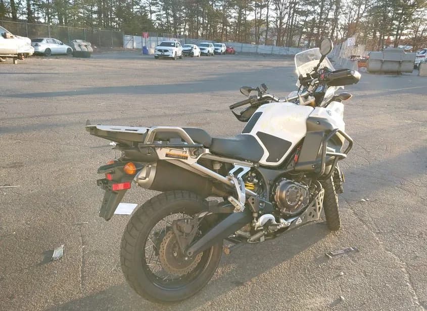 2013 YAMAHA XT1200Z Super Tenere Used VIN JYADP03E1DA003103 – undercarriage 2013 YAMAHA XT1200Z Super Tenere Used VIN JYADP03E1DA003103 – undercarriage