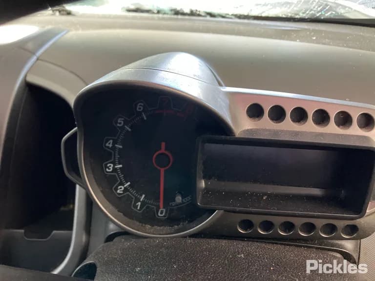 2013 Holden Barina Used VIN KL3TF48E9EB505936 – exterior detail 2013 Holden Barina Used VIN KL3TF48E9EB505936 – exterior detail