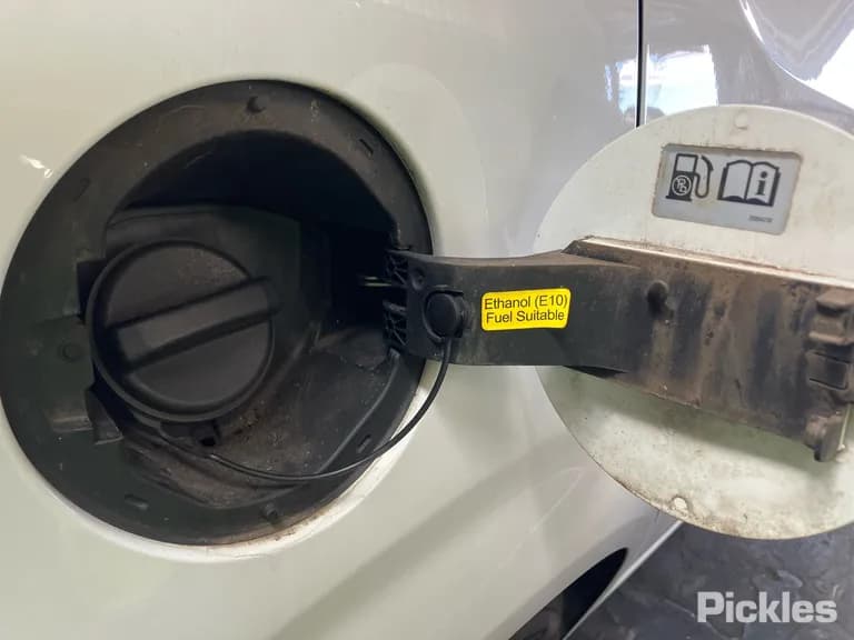 2013 Holden Barina Used VIN KL3TF48E9EB505936 – undercarriage 2013 Holden Barina Used VIN KL3TF48E9EB505936 – undercarriage