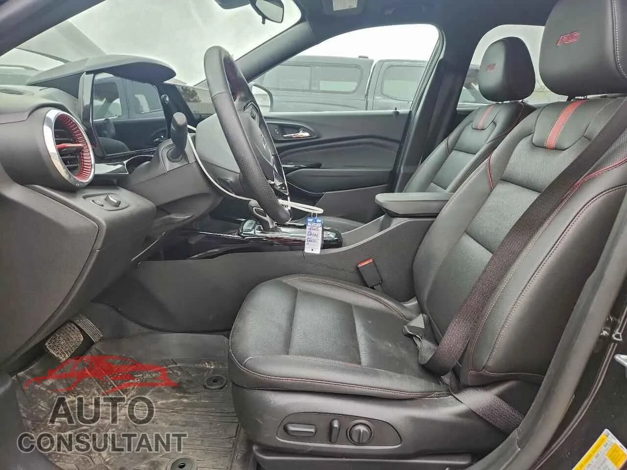 2025 CHEVROLET TRAX 2RS Damaged VIN KL77LJEP7SC278782 – exterior detail 2025 CHEVROLET TRAX 2RS Damaged VIN KL77LJEP7SC278782 – exterior detail