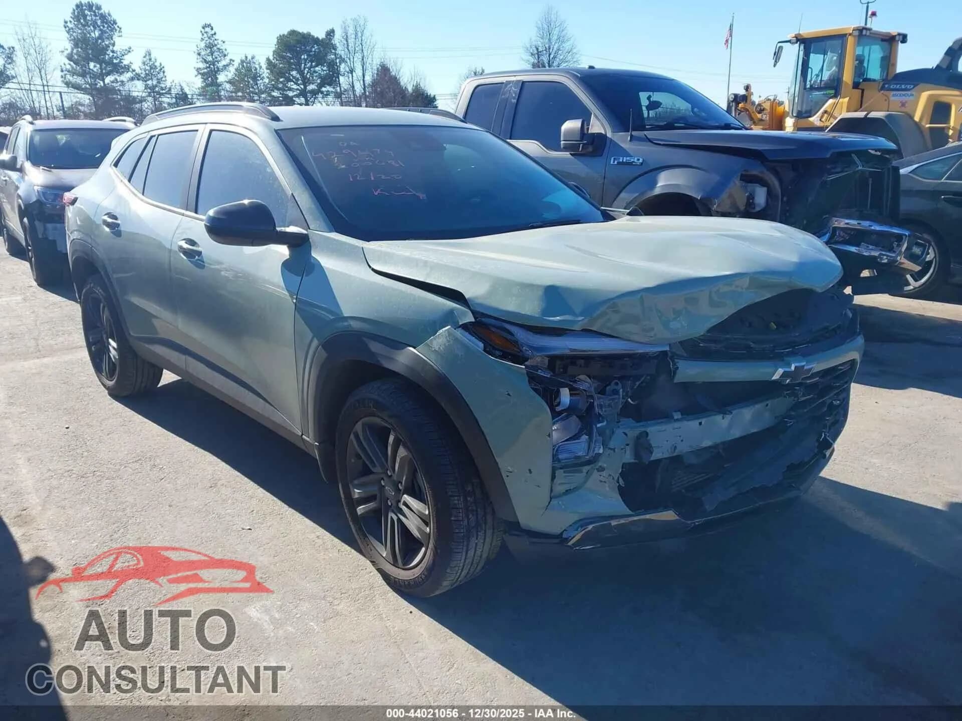 2025 CHEVROLET TRAX Damaged VIN KL77LKEPXSC200681 – front exterior 2025 CHEVROLET TRAX Damaged VIN KL77LKEPXSC200681 – front exterior