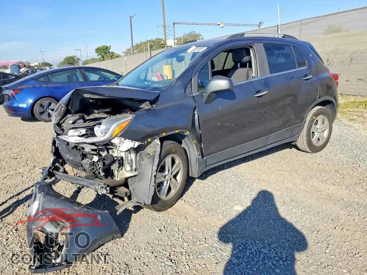 2018 CHEVROLET TRAX Damaged VIN KL7CJLSB0JB617122 – front exterior 2018 CHEVROLET TRAX Damaged VIN KL7CJLSB0JB617122 – front exterior