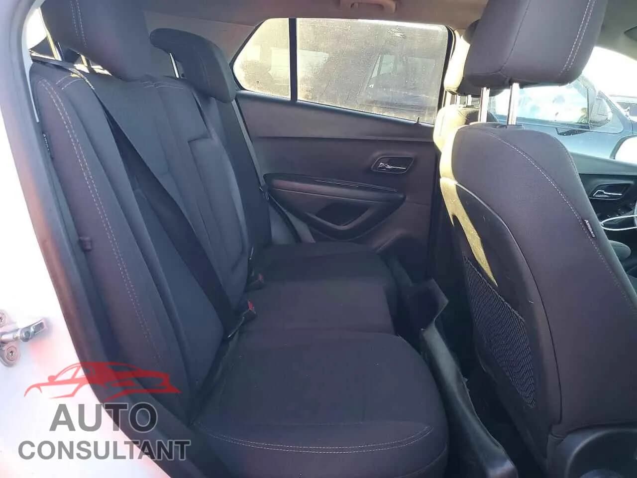 2021 CHEVROLET TRAX Damaged VIN KL7CJNSM3MB361270 – photo 11 2021 CHEVROLET TRAX Damaged VIN KL7CJNSM3MB361270 – photo 11