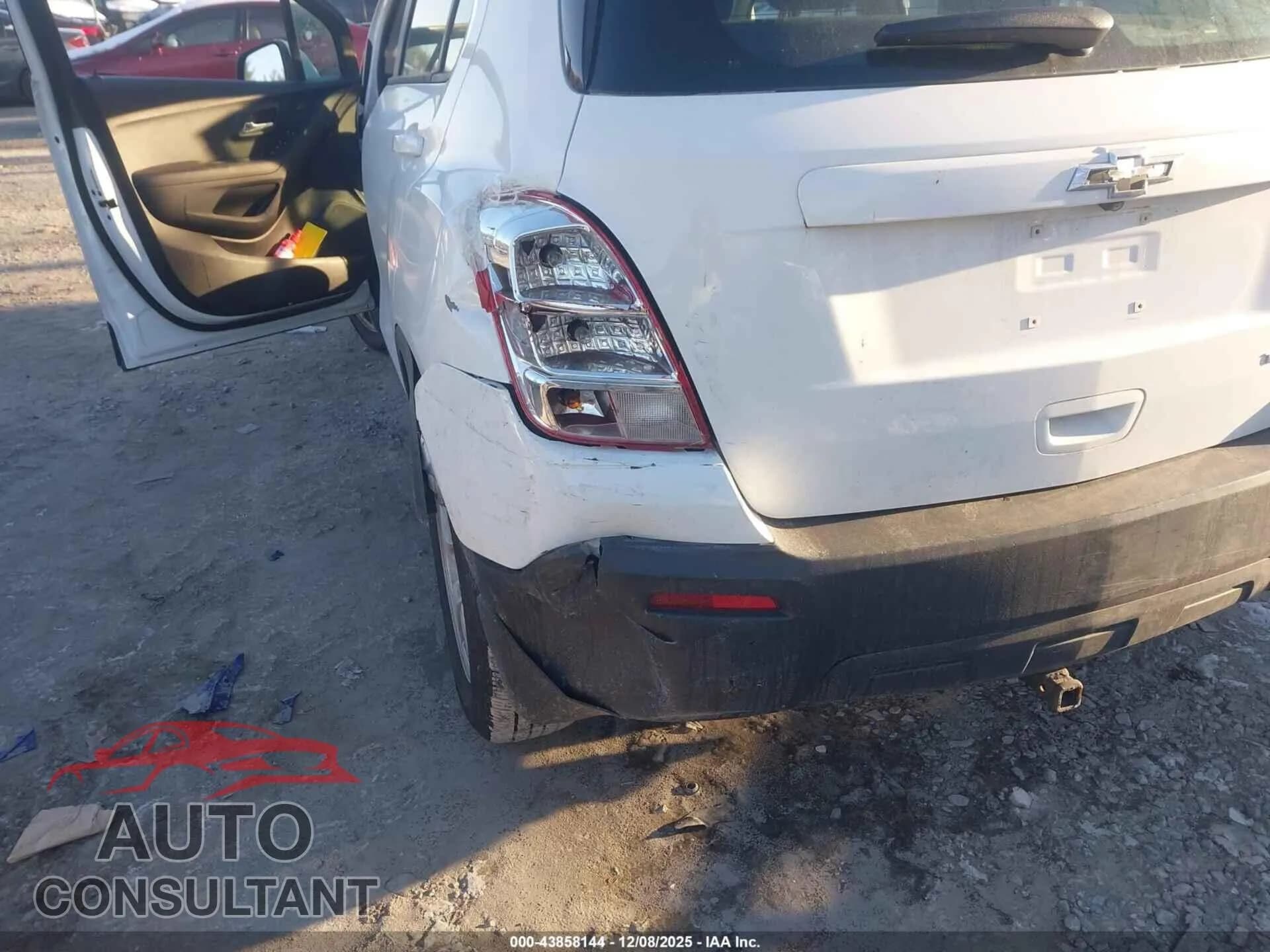 2015 CHEVROLET TRAX Damaged VIN KL7CJPSB8FB104540 – engine bay 2015 CHEVROLET TRAX Damaged VIN KL7CJPSB8FB104540 – engine bay