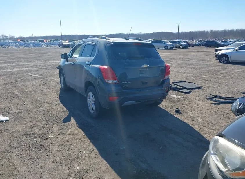 2018 CHEVROLET Trax Used VIN KL7CJPSB8JB726192 – side profile 2018 CHEVROLET Trax Used VIN KL7CJPSB8JB726192 – side profile