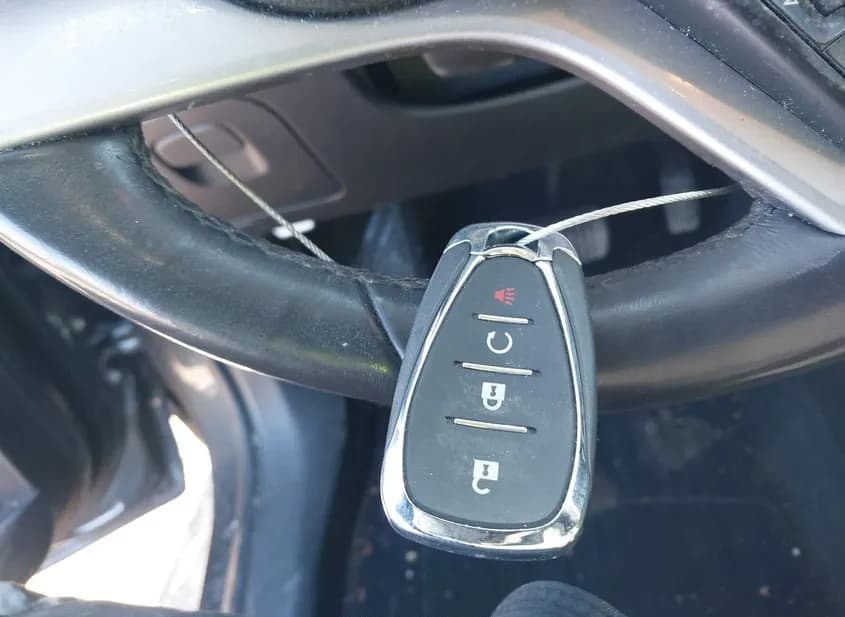 2018 CHEVROLET Trax Used VIN KL7CJPSB8JB726192 – photo 15 2018 CHEVROLET Trax Used VIN KL7CJPSB8JB726192 – photo 15