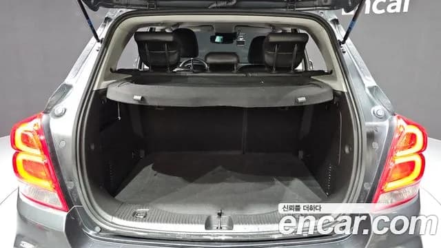 2018 Chevrolet The New Trax 1.4 Premier Sold VIN KLABA76BDJB503783 – interior seats 2018 Chevrolet The New Trax 1.4 Premier Sold VIN KLABA76BDJB503783 – interior seats