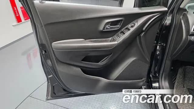 2018 Chevrolet The New Trax 1.4 Perfact Black Sold VIN KLABA76BDJB565892 – photo 27 2018 Chevrolet The New Trax 1.4 Perfact Black Sold VIN KLABA76BDJB565892 – photo 27