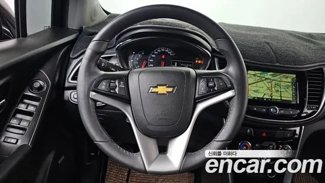 2017 Chevrolet The New Trax 1.6 Diesel Perfact Black Sold VIN KLABA76CDHB173990 – side profile 2017 Chevrolet The New Trax 1.6 Diesel Perfact Black Sold VIN KLABA76CDHB173990 – side profile