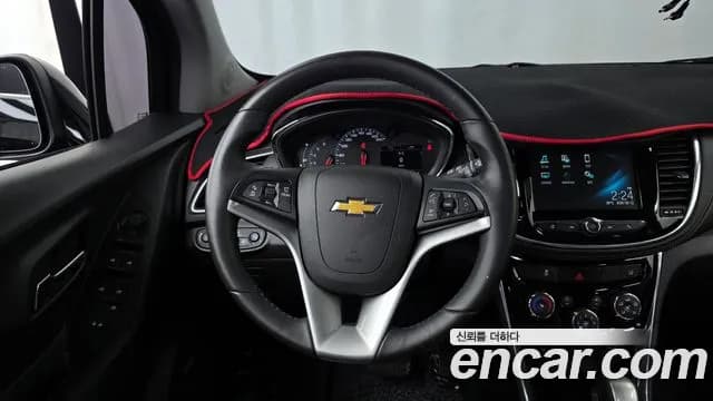 2017 Chevrolet The New Trax 1.6 Diesel Perfact Black Sold VIN KLABA76CDHB174189 – trunk area 2017 Chevrolet The New Trax 1.6 Diesel Perfact Black Sold VIN KLABA76CDHB174189 – trunk area