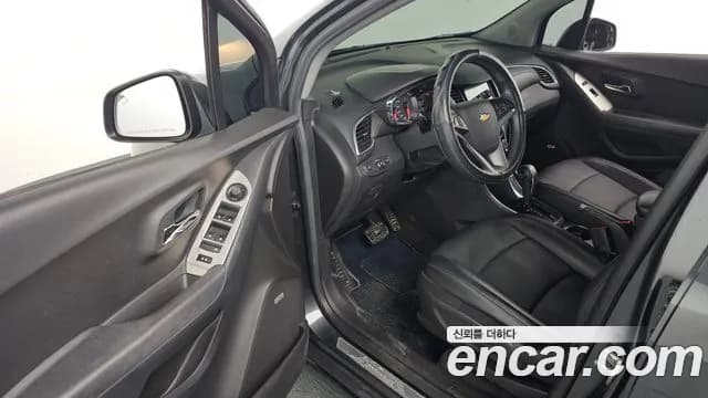 2017 Chevrolet The New Trax 1.6 Diesel LTZ Sold VIN KLABA76CDHB191505 – trunk area 2017 Chevrolet The New Trax 1.6 Diesel LTZ Sold VIN KLABA76CDHB191505 – trunk area
