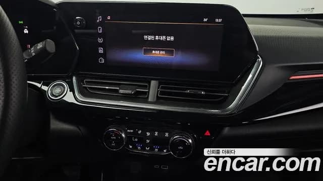 2024 Chevrolet Trax Crossover 1.2 RS Sold VIN KLALA582DRC151578 – interior seats 2024 Chevrolet Trax Crossover 1.2 RS Sold VIN KLALA582DRC151578 – interior seats