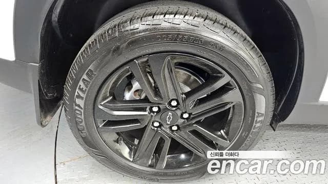 2024 Chevrolet Trax Crossover 1.2 ACTIV Sold VIN KLALA582DRC217014 – exterior detail 2024 Chevrolet Trax Crossover 1.2 ACTIV Sold VIN KLALA582DRC217014 – exterior detail