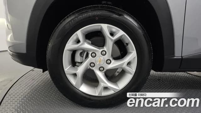 2024 Chevrolet Trax Crossover 1.2 LT Sold VIN KLALA582DRC242518 – engine bay 2024 Chevrolet Trax Crossover 1.2 LT Sold VIN KLALA582DRC242518 – engine bay
