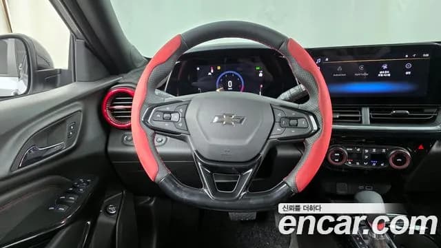 2025 Chevrolet Trax Crossover 1.2 RS Sold VIN KLALA582DSC123033 – exterior detail 2025 Chevrolet Trax Crossover 1.2 RS Sold VIN KLALA582DSC123033 – exterior detail
