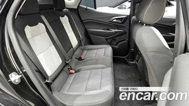 2025 Chevrolet Trax Crossover 1.2 LS Sold VIN KLALA582DSC258624 – interior seats 2025 Chevrolet Trax Crossover 1.2 LS Sold VIN KLALA582DSC258624 – interior seats