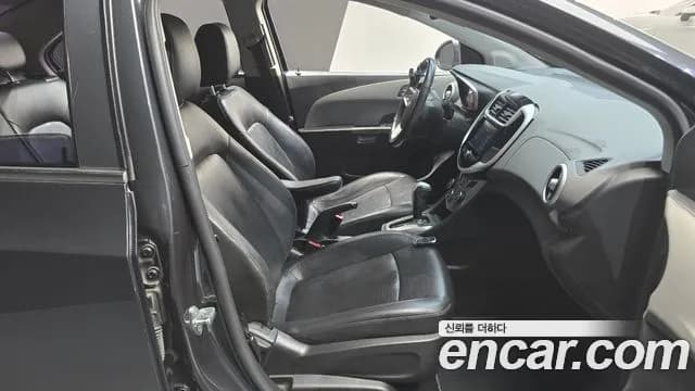 2017 Chevrolet The New Aveo Sedan 1.4 Turbo LT Sold VIN KLATA69BDHB086394 – photo 18 2017 Chevrolet The New Aveo Sedan 1.4 Turbo LT Sold VIN KLATA69BDHB086394 – photo 18