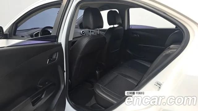 2017 Chevrolet The New Aveo Sedan 1.4 Turbo LS Sold VIN KLATA69BDHB101494 – photo 14 2017 Chevrolet The New Aveo Sedan 1.4 Turbo LS Sold VIN KLATA69BDHB101494 – photo 14