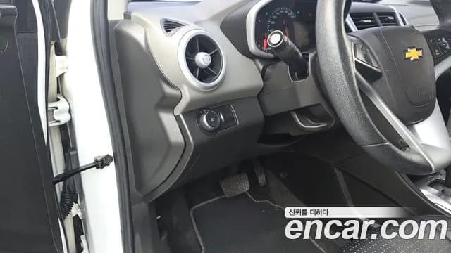 2017 Chevrolet The New Aveo Sedan 1.4 Turbo LS Sold VIN KLATA69BDHB101494 – photo 19 2017 Chevrolet The New Aveo Sedan 1.4 Turbo LS Sold VIN KLATA69BDHB101494 – photo 19