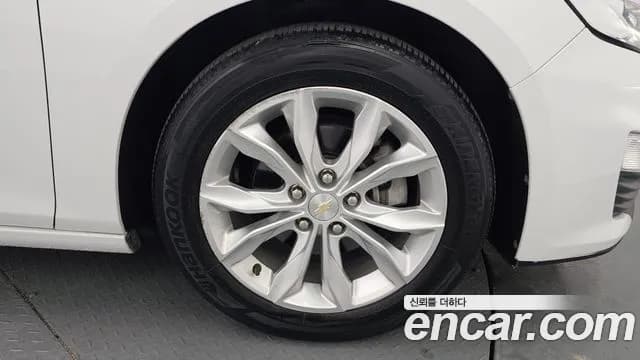 2019 Chevrolet The New Malibu 1.6 Diesel LT Sold VIN KLAZA69CDKB117667 – front exterior 2019 Chevrolet The New Malibu 1.6 Diesel LT Sold VIN KLAZA69CDKB117667 – front exterior