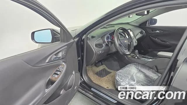 2019 Chevrolet The New Malibu 1.3 Turbo Premier Sold VIN KLAZA69LDKB115841 – interior seats 2019 Chevrolet The New Malibu 1.3 Turbo Premier Sold VIN KLAZA69LDKB115841 – interior seats