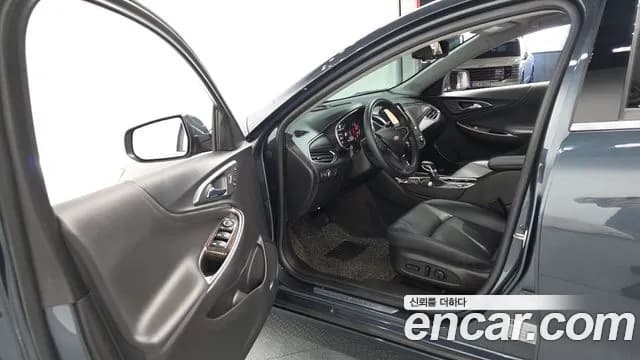2021 Chevrolet The New Malibu 1.3 Turbo Premier Sold VIN KLAZA69LDMB350380 – trunk area 2021 Chevrolet The New Malibu 1.3 Turbo Premier Sold VIN KLAZA69LDMB350380 – trunk area