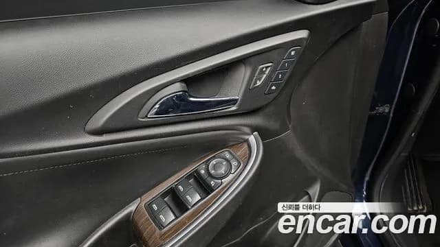 2018 Chevrolet All New Malibu 1.5 Turbo LTZ Sold VIN KLAZA69SDJB014291 – photo 11 2018 Chevrolet All New Malibu 1.5 Turbo LTZ Sold VIN KLAZA69SDJB014291 – photo 11