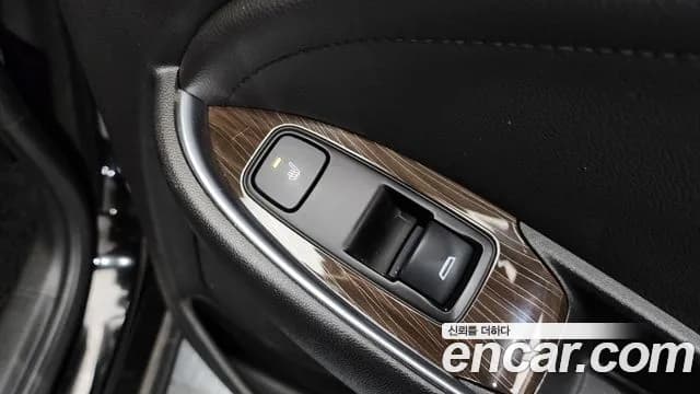 2018 Chevrolet All New Malibu 1.5 Turbo Perfect Black Sold VIN KLAZA69SDJB058606 – photo 18 2018 Chevrolet All New Malibu 1.5 Turbo Perfect Black Sold VIN KLAZA69SDJB058606 – photo 18