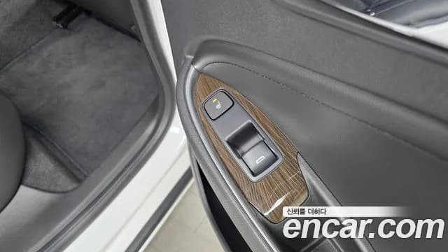 2017 Chevrolet All New Malibu 2.0 Turbo LTZ Sold VIN KLAZA69XDHB778078 – interior seats 2017 Chevrolet All New Malibu 2.0 Turbo LTZ Sold VIN KLAZA69XDHB778078 – interior seats