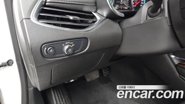 2017 Chevrolet All New Malibu 2.0 Turbo LTZ Sold VIN KLAZA69XDHB778078 – photo 31 2017 Chevrolet All New Malibu 2.0 Turbo LTZ Sold VIN KLAZA69XDHB778078 – photo 31
