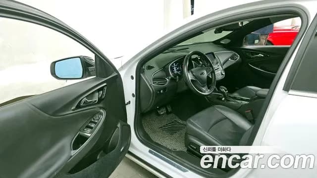 2019 Chevrolet The New Malibu 2.0 Turbo Premier Sold VIN KLAZA69XDKB103810 – engine bay 2019 Chevrolet The New Malibu 2.0 Turbo Premier Sold VIN KLAZA69XDKB103810 – engine bay