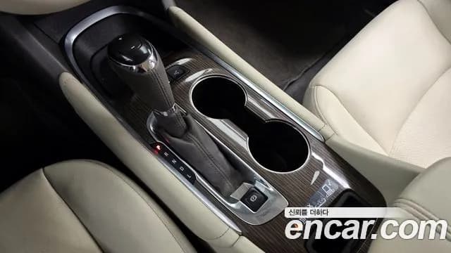 2019 Chevrolet The New Malibu 2.0 Turbo Premier Sold VIN KLAZA69XDKB108907 – front exterior 2019 Chevrolet The New Malibu 2.0 Turbo Premier Sold VIN KLAZA69XDKB108907 – front exterior