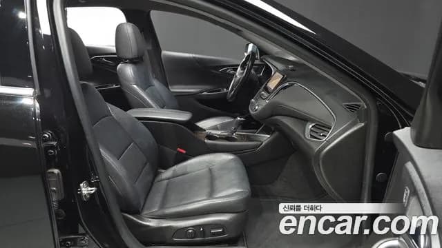 2019 Chevrolet The New Malibu 2.0 Turbo Perfect Black Sold VIN KLAZA69XDKB111739 – engine bay 2019 Chevrolet The New Malibu 2.0 Turbo Perfect Black Sold VIN KLAZA69XDKB111739 – engine bay