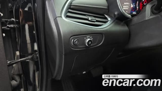 2019 Chevrolet The New Malibu 2.0 Turbo Premier Sold VIN KLAZA69XDKB112398 – dashboard 2019 Chevrolet The New Malibu 2.0 Turbo Premier Sold VIN KLAZA69XDKB112398 – dashboard