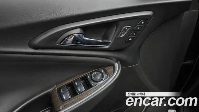 2019 Chevrolet The New Malibu 2.0 Turbo Premier Sold VIN KLAZA69XDKB112398 – photo 16 2019 Chevrolet The New Malibu 2.0 Turbo Premier Sold VIN KLAZA69XDKB112398 – photo 16