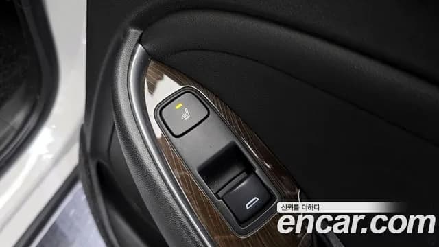2019 Chevrolet The New Malibu 2.0 Turbo Premier Sold VIN KLAZA69XDKB116304 – interior seats 2019 Chevrolet The New Malibu 2.0 Turbo Premier Sold VIN KLAZA69XDKB116304 – interior seats