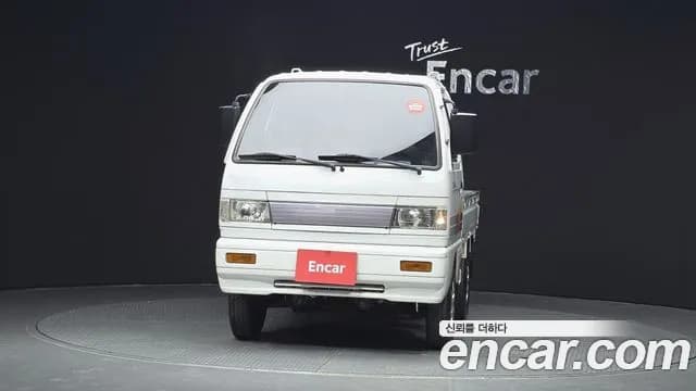2021 Chevrolet New Labo Long Cargo-Deck Super Sold VIN KLY2B51EDMC204071 – front exterior 2021 Chevrolet New Labo Long Cargo-Deck Super Sold VIN KLY2B51EDMC204071 – front exterior