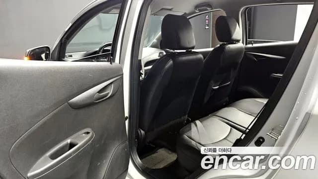 2017 Chevrolet The Next Spark LT Sold VIN KLYDA487DHC208114 – interior seats 2017 Chevrolet The Next Spark LT Sold VIN KLYDA487DHC208114 – interior seats