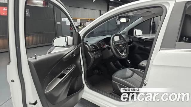 2017 Chevrolet The Next Spark LT Sold VIN KLYDC487DHC235308 – rear exterior 2017 Chevrolet The Next Spark LT Sold VIN KLYDC487DHC235308 – rear exterior